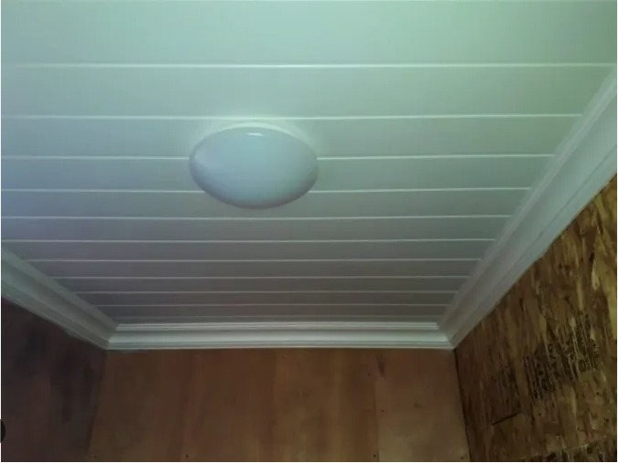 Ceiling 4